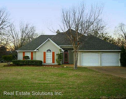 Primary Photo - 167 Trace Ridge Dr