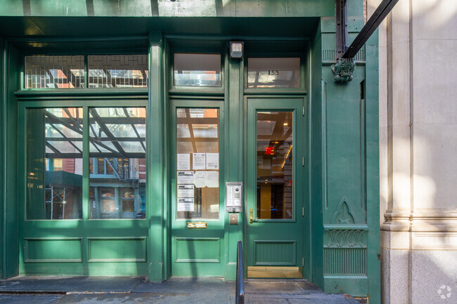 Entrance - Sugar Loaf Condominium