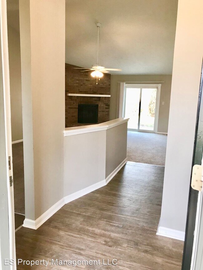 Building Photo - 3 br, 2 bath House - 4425 Coatbridge Way