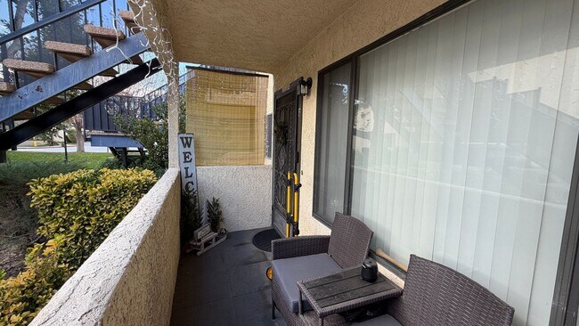 Building Photo - Charming 1 Bed 1 Bath in Hemet!