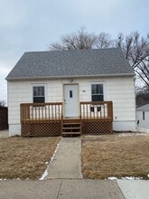 Building Photo - 608 N 19th St