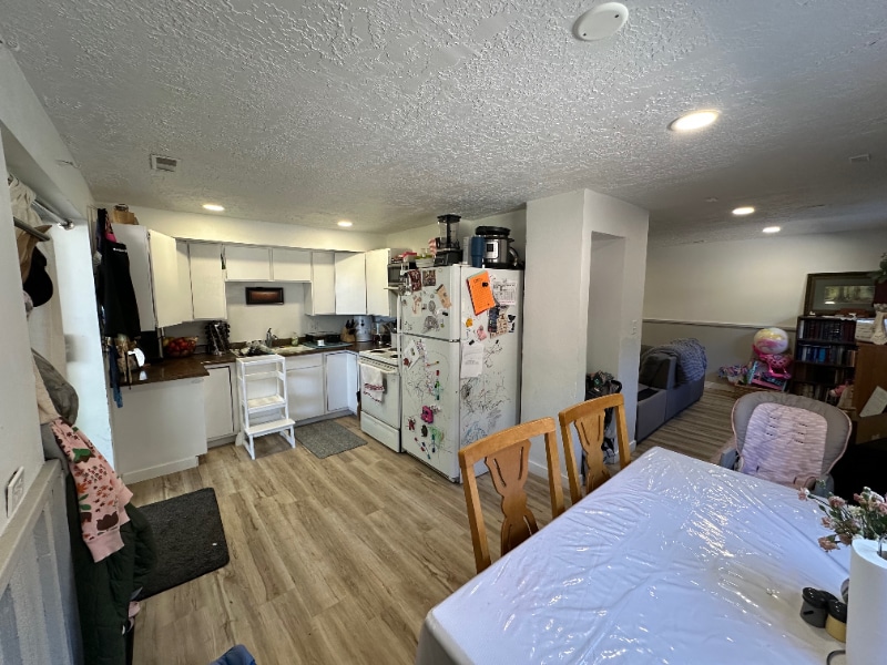 Foto principal - 359 E 1000 N St