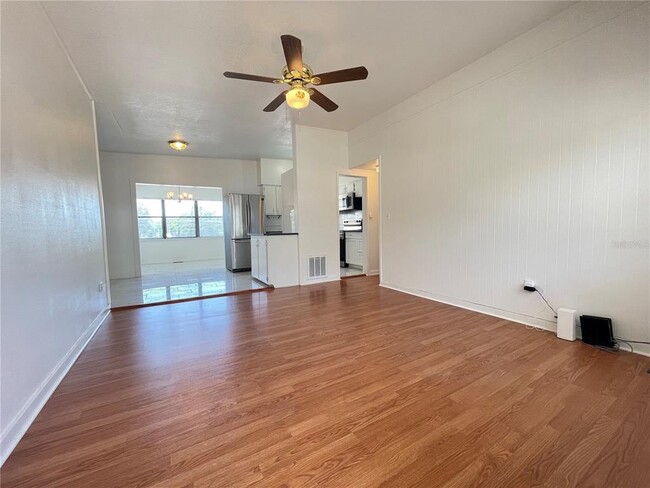 Building Photo - 6326 Ridge Terrace