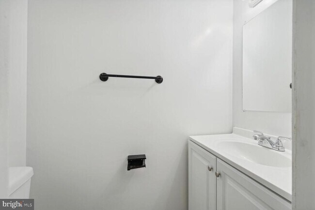 Foto del edificio - 1419 Potomac Heights Dr