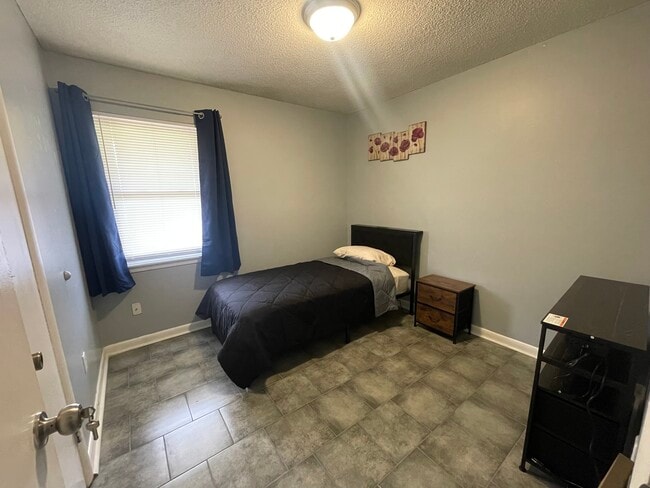 Foto del edificio - 228 Whitetail Cir