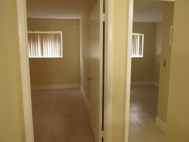 Building Photo - 7427 SW 152nd Ave