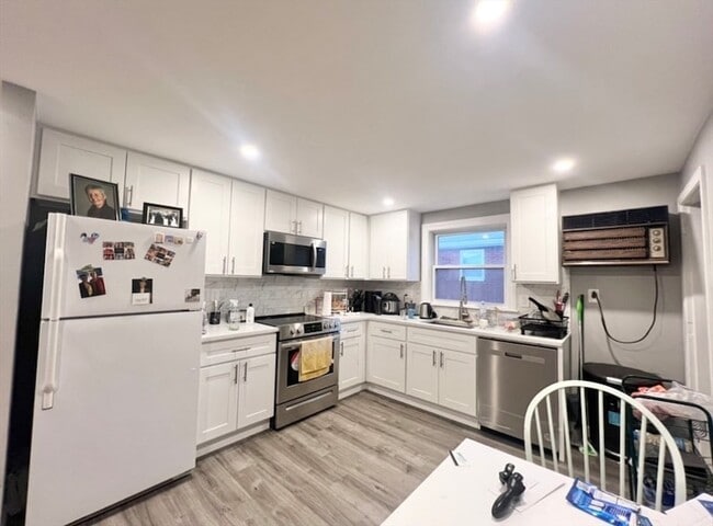Photo - 82 Sparkill St Apartment