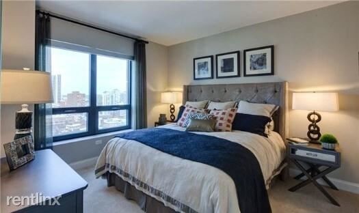 Foto del edificio - 462 W Huron St