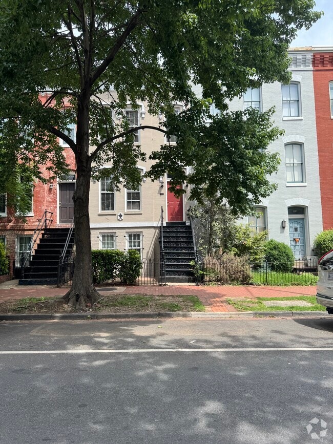 Building Photo - 114 4th Street Southeast