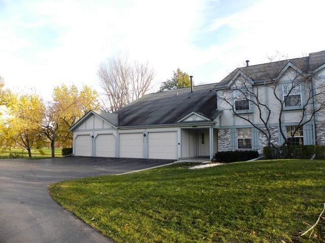 Building Photo - 213 Blossom Court
