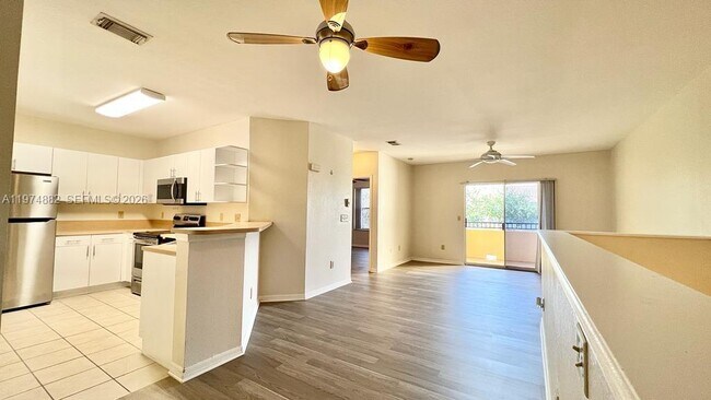 Foto del edificio - 120 SW Peacock Blvd