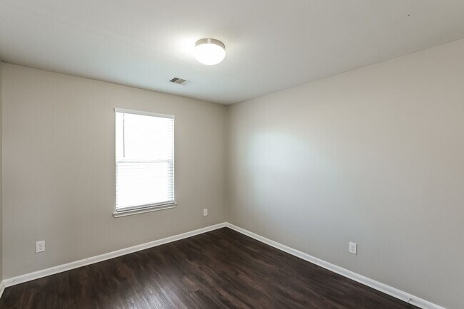 Foto del edificio - 2622 Mesquite Ridge Dr