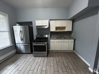 Building Photo - 154 Taylor St