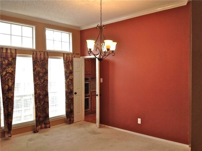 Building Photo - 711 Cottonwood Bend Dr
