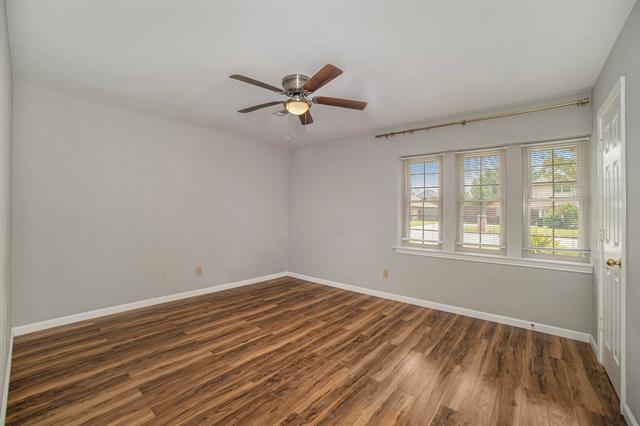 Building Photo - 2940 Flamingo Cir