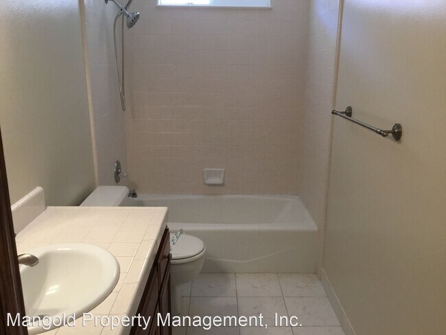Building Photo - 3 br, 3 bath House - 239 Massolo Court