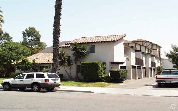 Building Photo - 116 N Belinda Cor