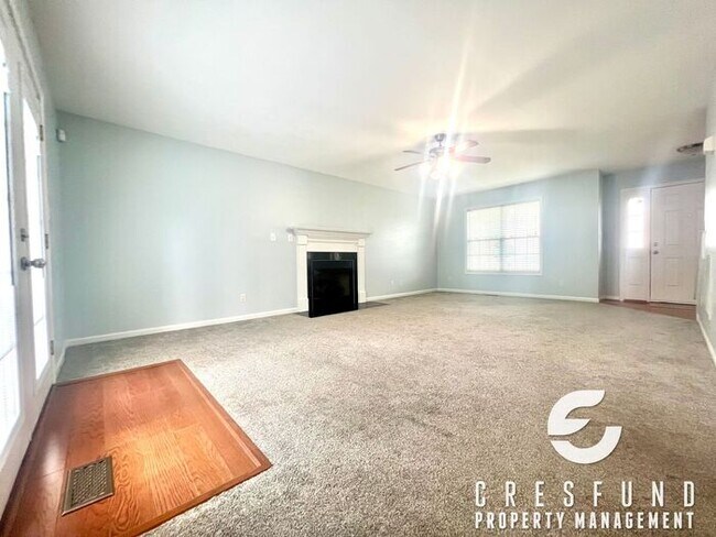 Foto del edificio - 3bedroom 2.5 Bath Home in Overhills Creek-...