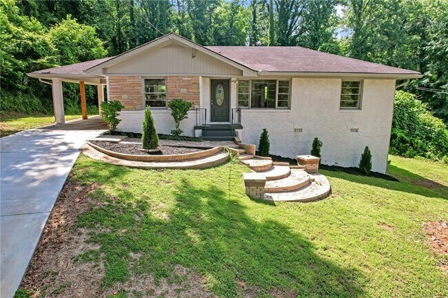 Foto del edificio - 1641 Rockcliff Pl SE