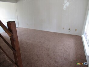 Building Photo - 2603 Bermuda Dr