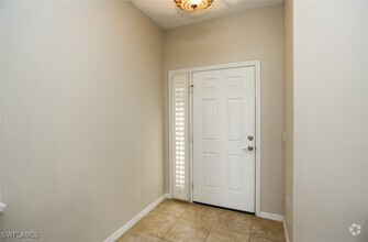 Building Photo - 796 Hampton Cir