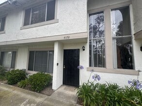 Building Photo - 4172 Baycliff Way
