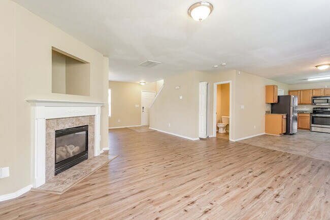 Foto del edificio - 4557 Vernon Farms Blvd