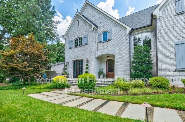 Building Photo - 6321 Hunting Creek Rd NE