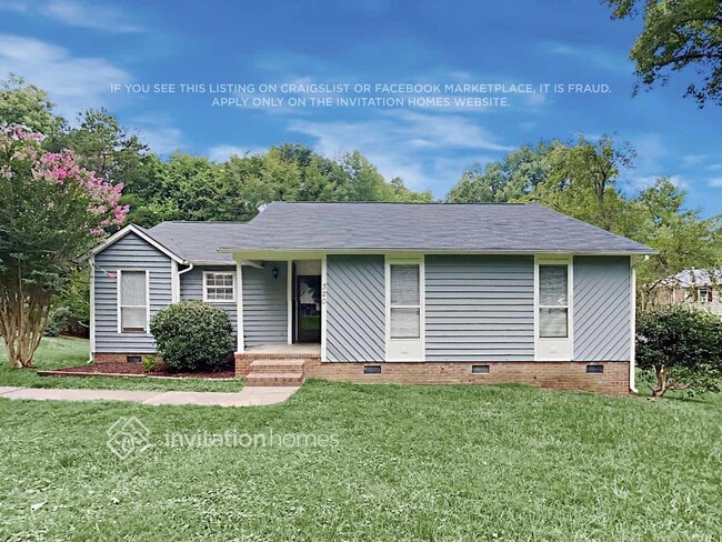 Building Photo - 320 Wilby Dr