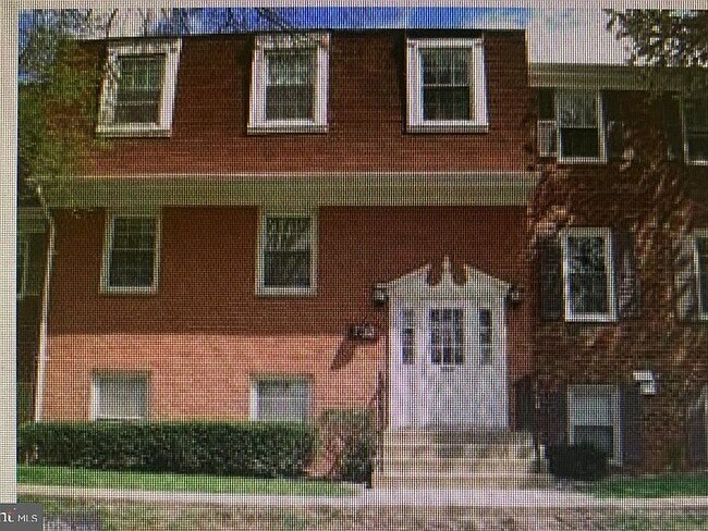 Foto del edificio - 732 Quince Orchard Blvd