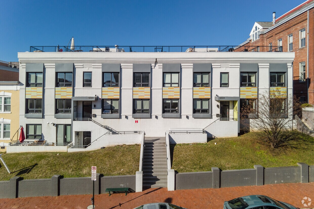 Foto del edificio - Moda17