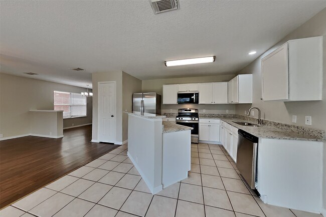 Building Photo - 17423 Turquoise Stream Dr