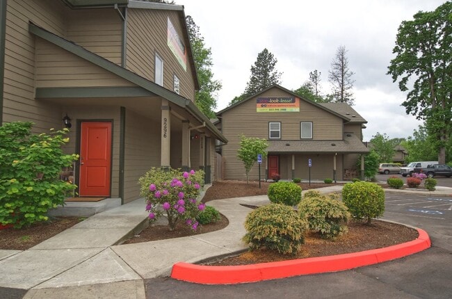 Building Photo - 9378 SW Mandamus Ct