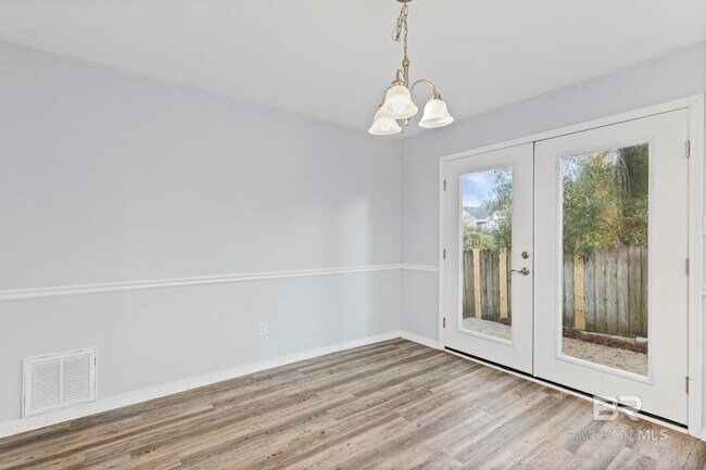 Foto del edificio - 5907 Windham Ct