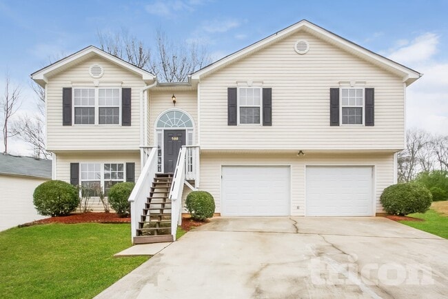 Building Photo - 500 Devcon Ln