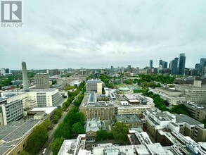 Building Photo - 203 College St