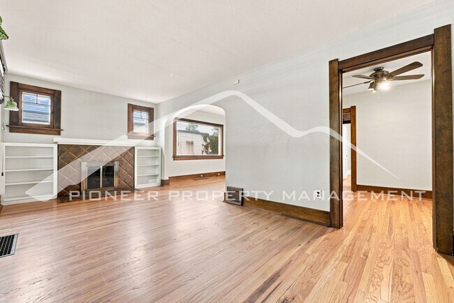 Foto del edificio - 821 S Grant St