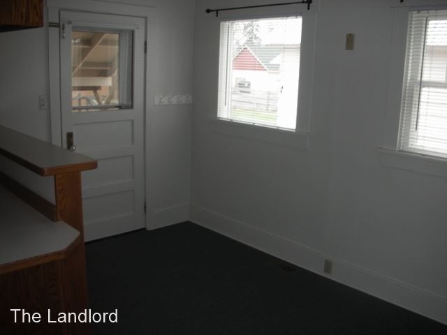 Building Photo - 3 br, 1 bath House - 519 Spokane Ave