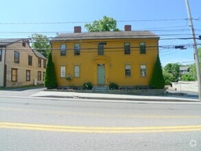 Building Photo - 13 High St
