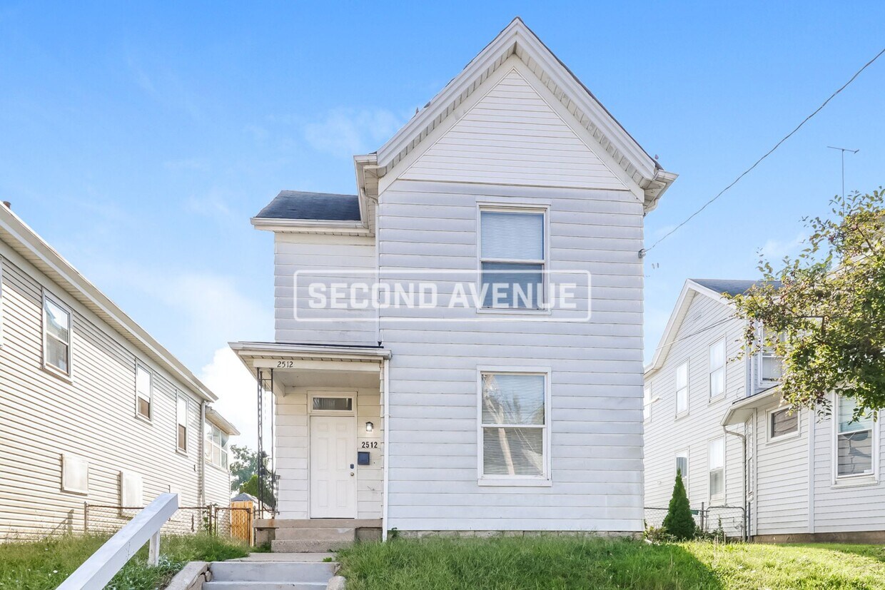 Primary Photo - 2512 Benninghofen Ave