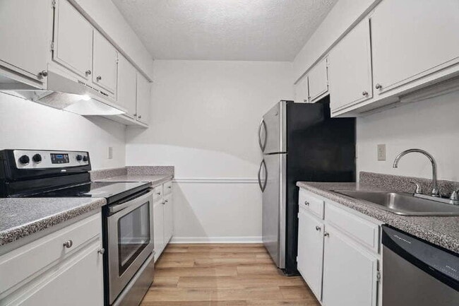 Foto del edificio - 5157 Roswell Rd
