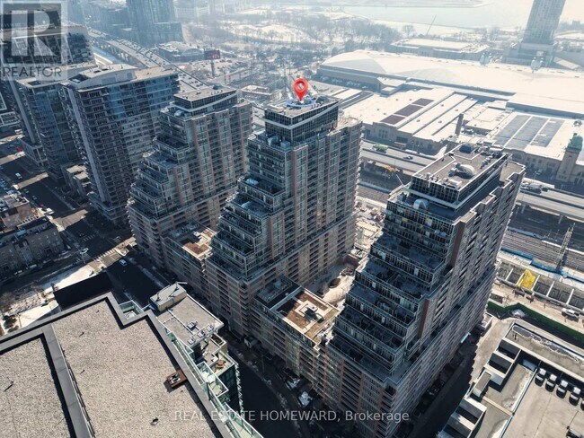 Photo du bâtiment - 75 E Liberty St