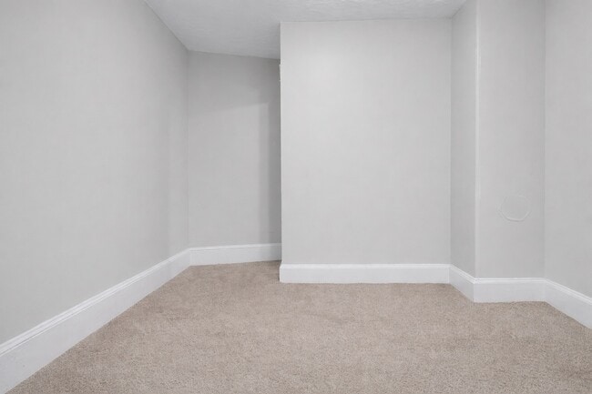 Livingroom - 280 Main St