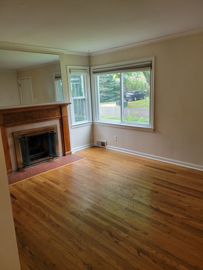 Foto del edificio - 534 Gardendale St