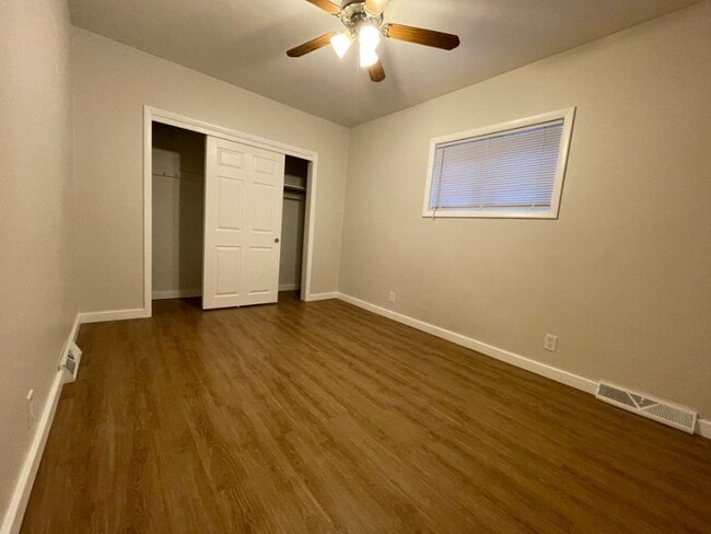 Foto del edificio - 311 E Lincoln Ave