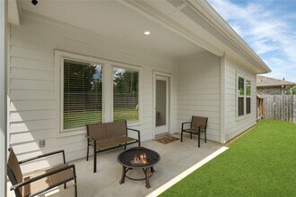 Building Photo - 22306 Forest Gorge Ln