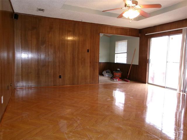 Foto del edificio - 1022 S Center St