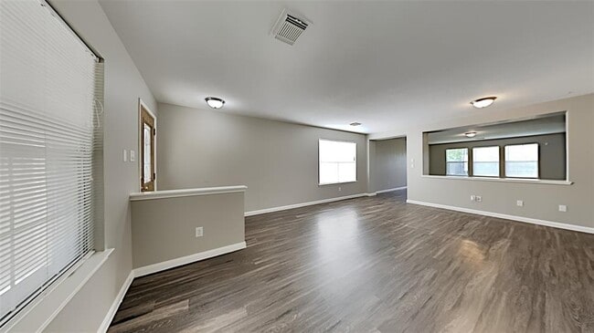 Foto del edificio - 15406 Lynford Crest Dr