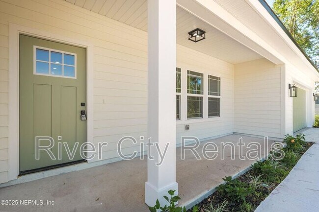 Foto del edificio - 9261 Dolphin St