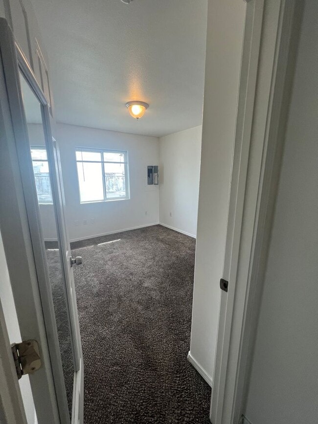 Building Photo - Duplex for Rent in Ephrata